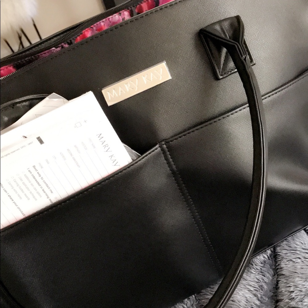 2017 Mary Kay bag